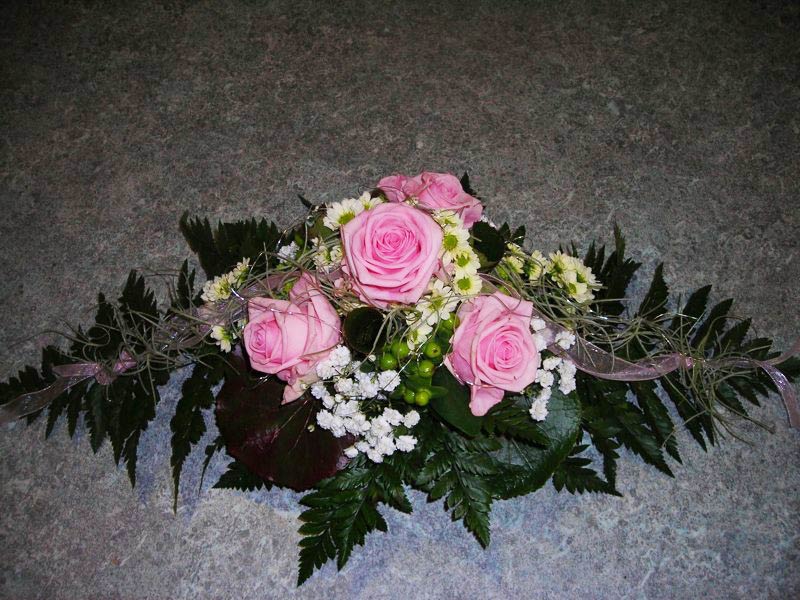 Länglich in pink-creme